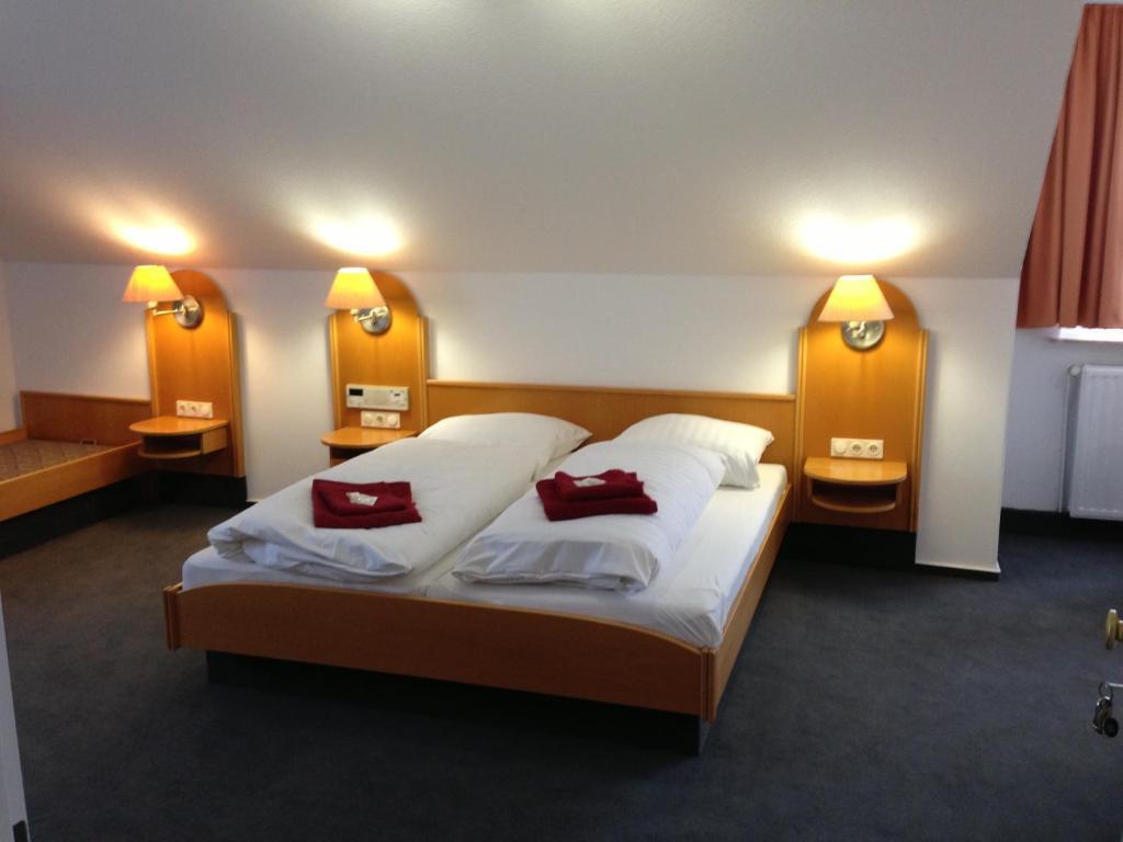 Hotel & Restaurant Jaegerstuben Ritterhude Esterno foto
